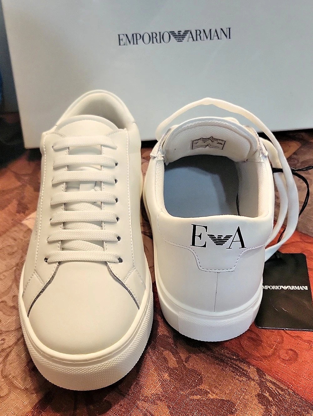 Emporio Armani X4X669 H0132 Leather Sneakers in White US 7 NWT
